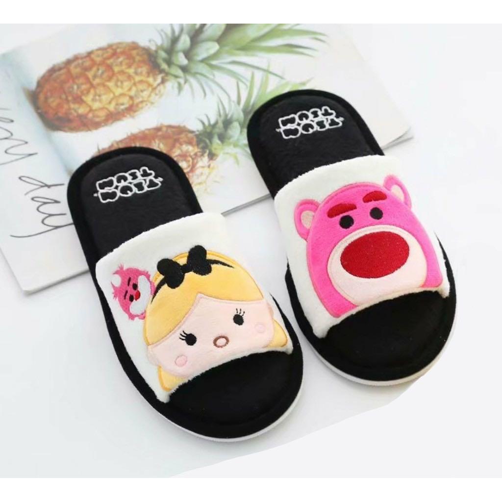 TSUM TSUM PIGLET POOH DISNEY CHARACTERS HOTEL SLIPPERS SHOES