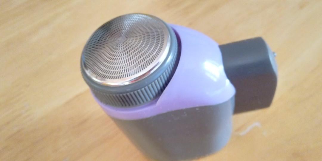 Vintage 1886 Simpshave Inertial Push Button Razor, Beauty & Personal ...