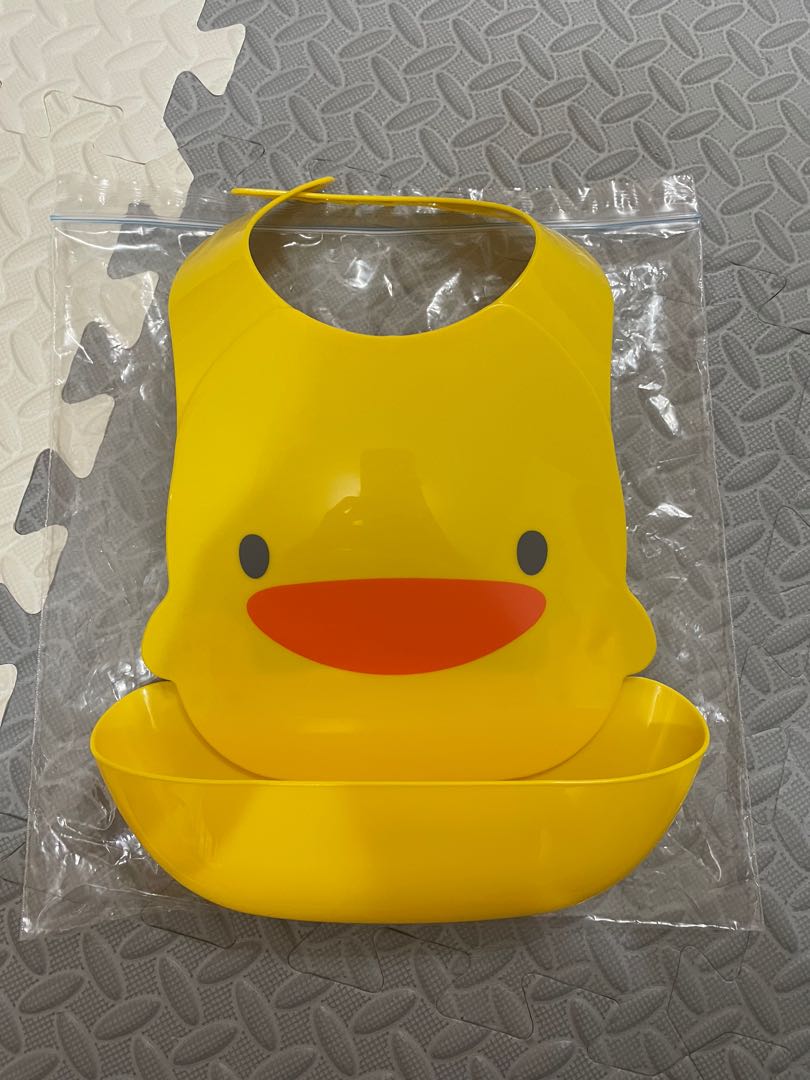 黃色小鴨圍兜 兒童 孕婦用品 餵養產品 奶粉 Carousell