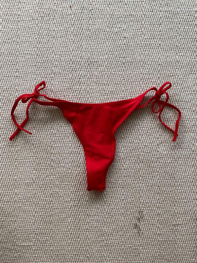 v string bikini