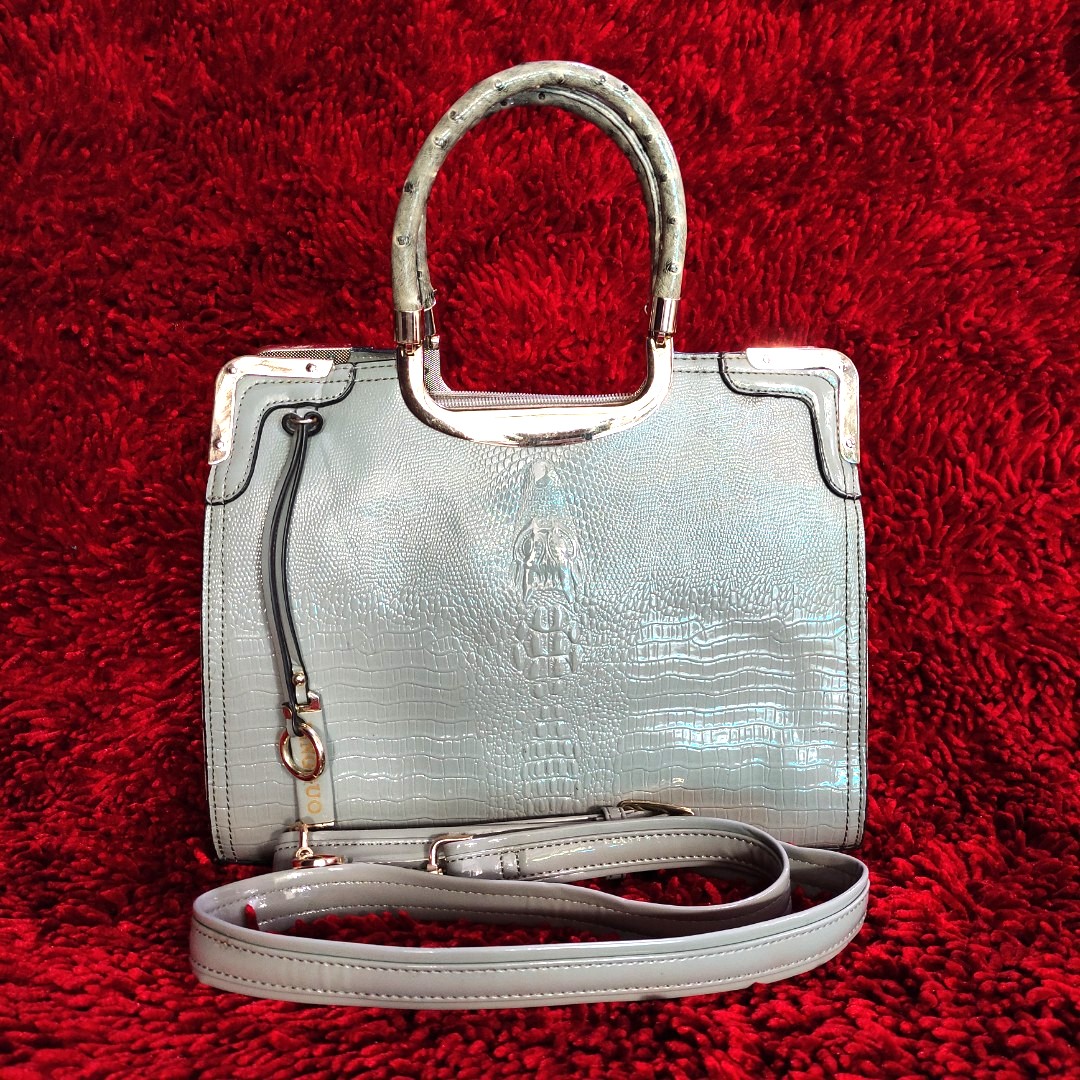 SALE 😍😍😍Louis Fontaine Bag Authentic, Barang Mewah, Tas & Dompet di  Carousell