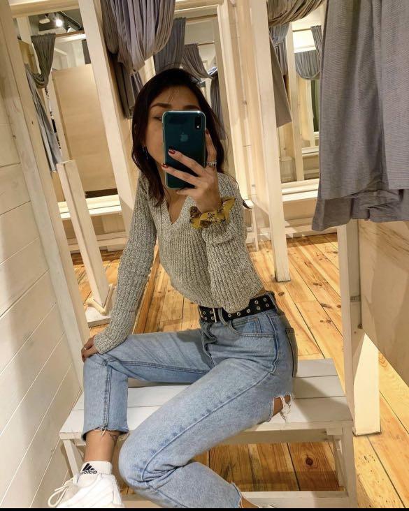 Brandy Melville Milena Sweater