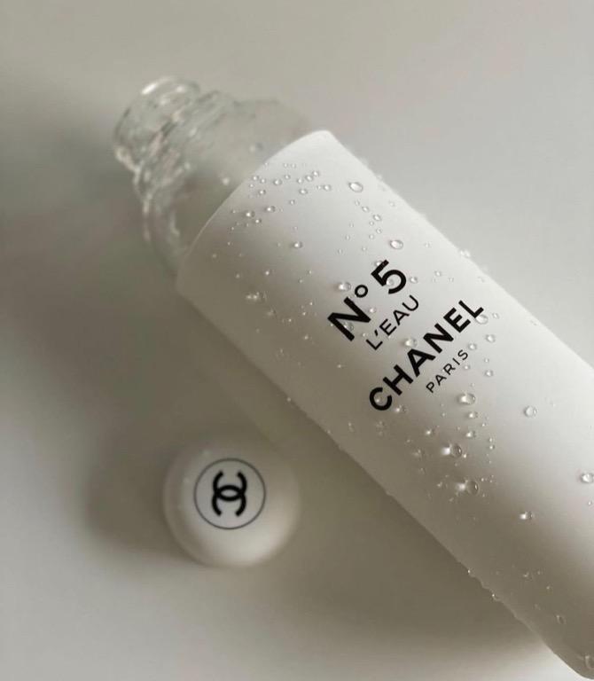 Chanel Paris No 5 Water Bottle White