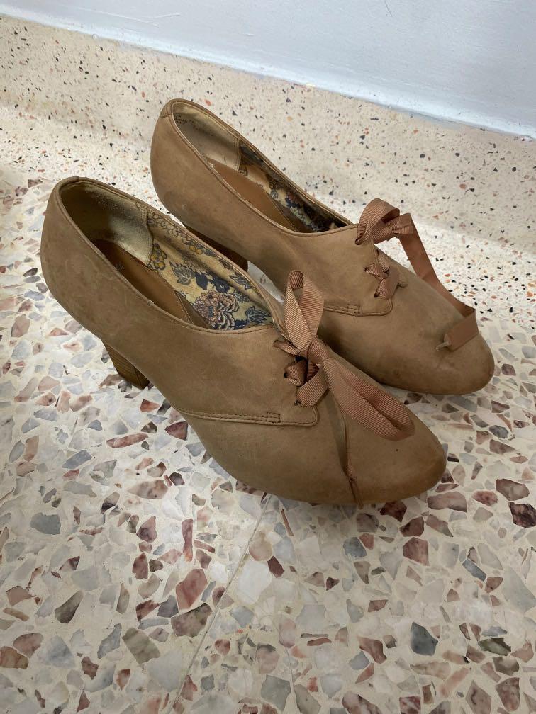 Clarks ladies shoes size 7 clearance