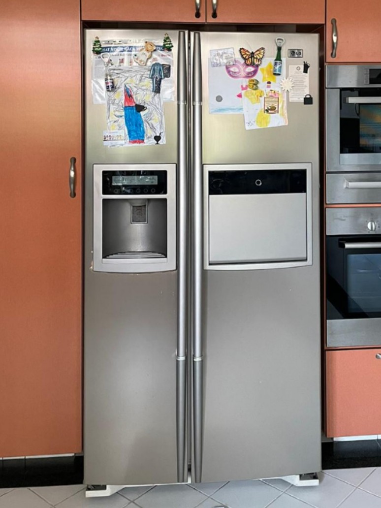 Double door fridge, TV & Home Appliances, Kitchen Appliances