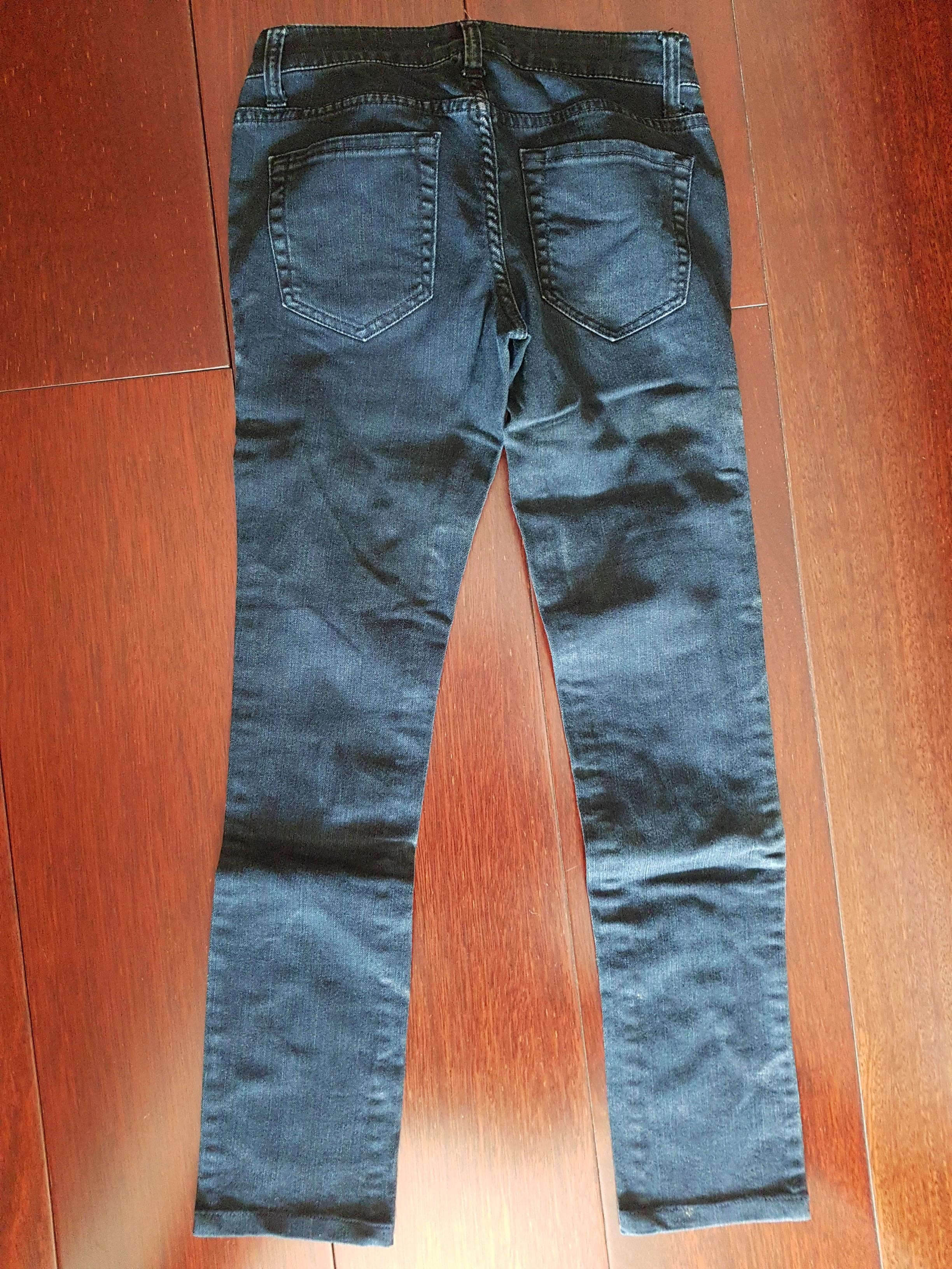 Forever 21 Black Skinny Ripped Jeans 
