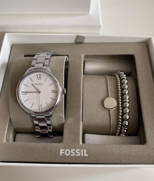 Fossil suitor three hand on sale