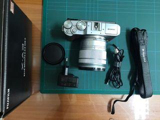 Fujifilm X-A3 complete with box