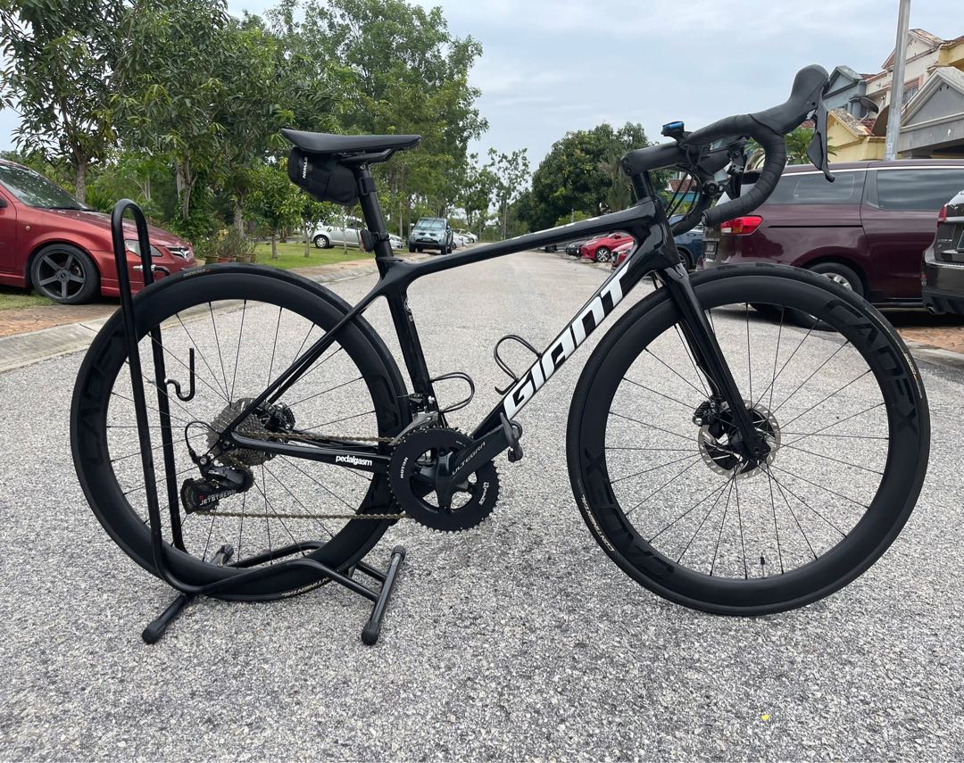 Giant TCR XS