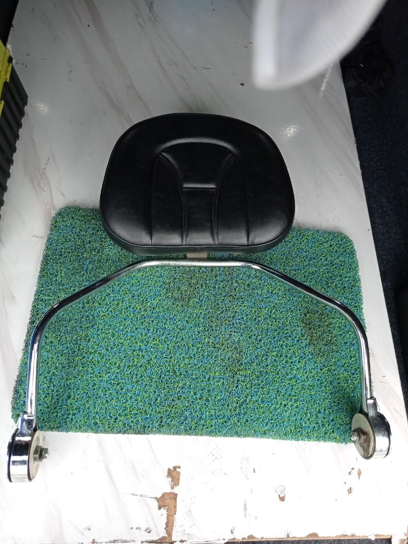 Kuryakyn best sale backrest gl1800