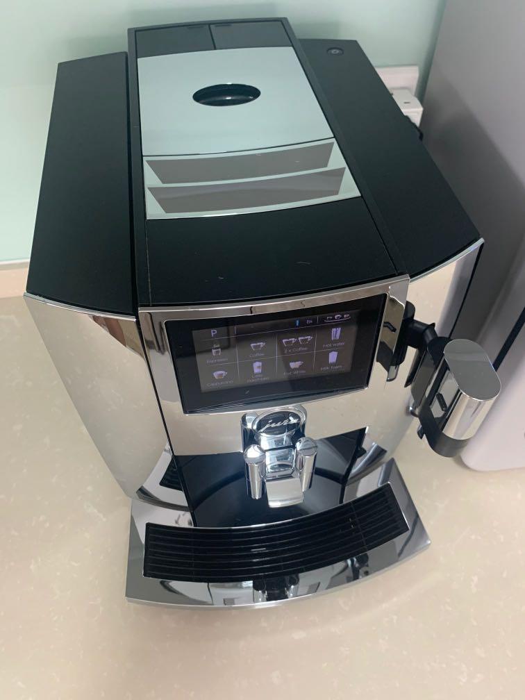 Jura S8 Chrome Coffee Maker, TV & Home Appliances, Kitchen Appliances