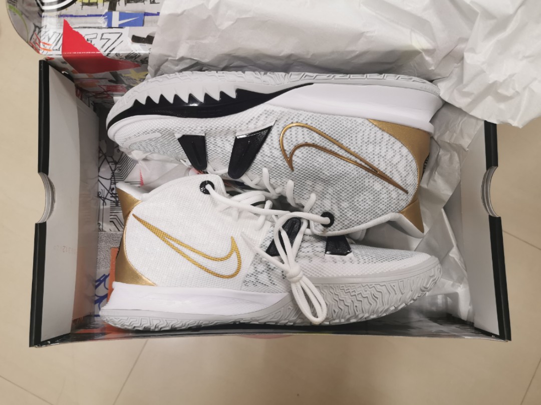 kyrie 3 white and gold size 7