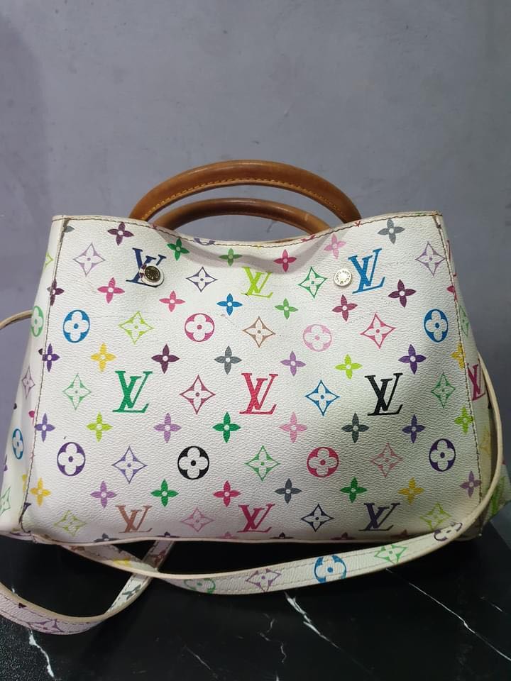 LOUIS VUITTON LV OXFORD, Luxury, Bags & Wallets on Carousell