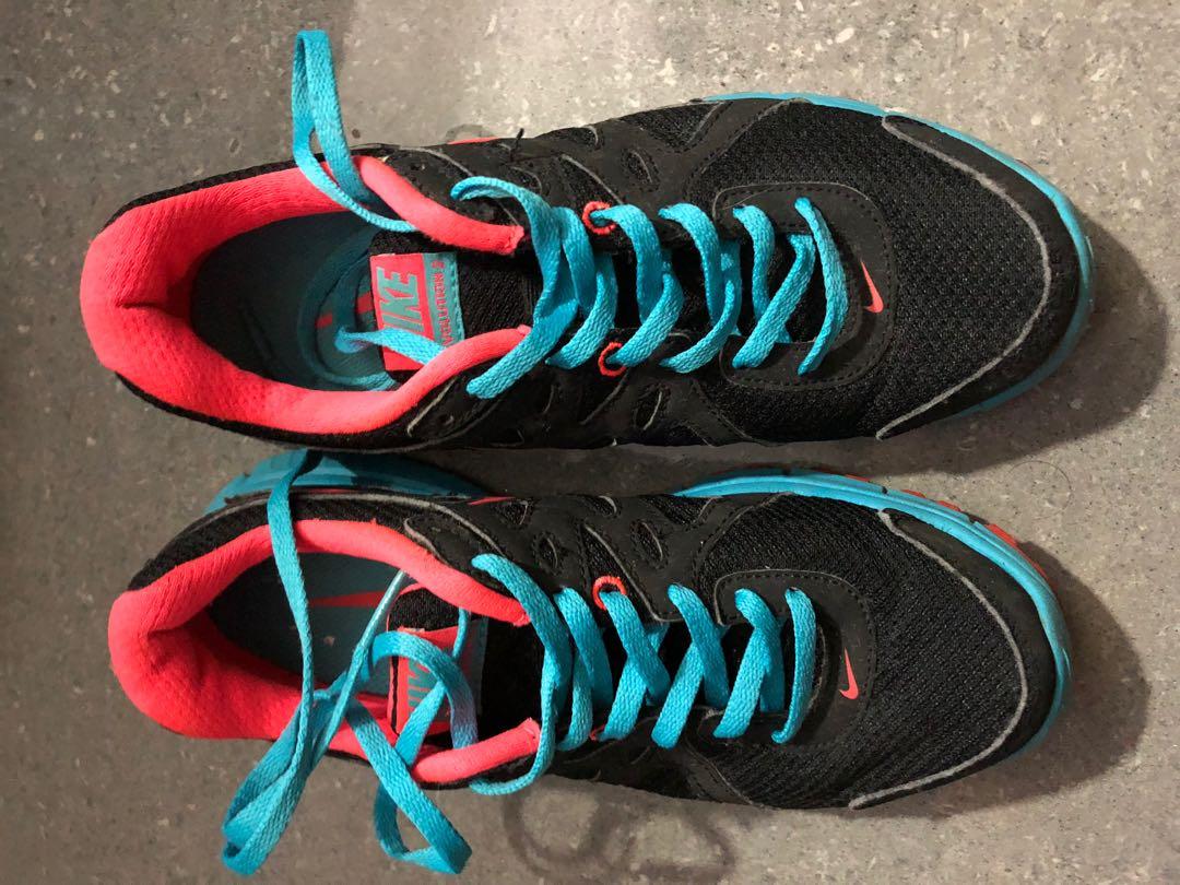 nike black and neon shoes