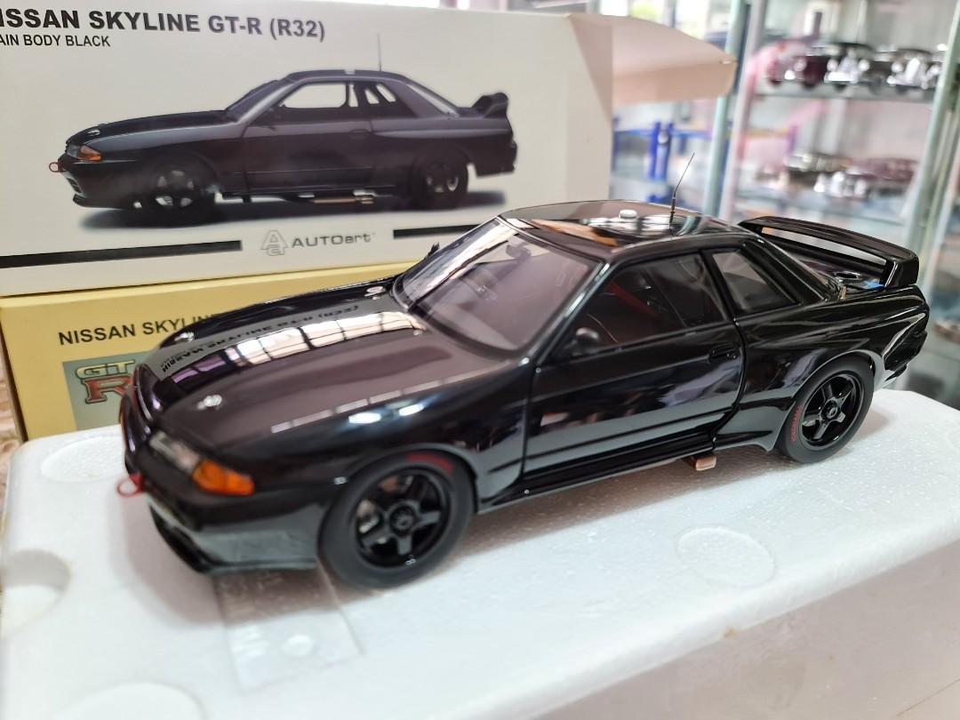 商品画像：Amazon | オートアート1/18 ニッサン スカイライン GT-R(R32 4