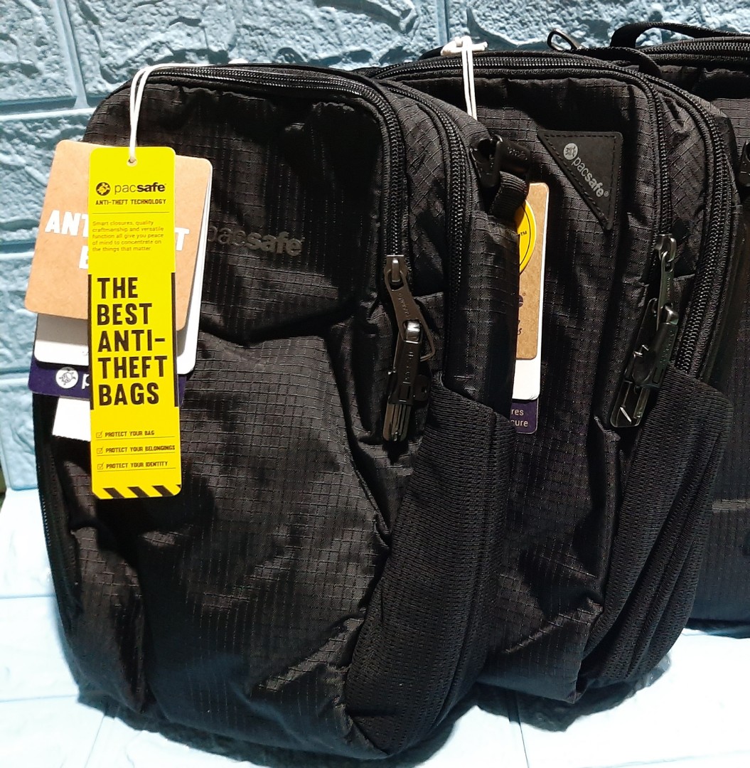 Pacsafe vibe 200 hotsell black