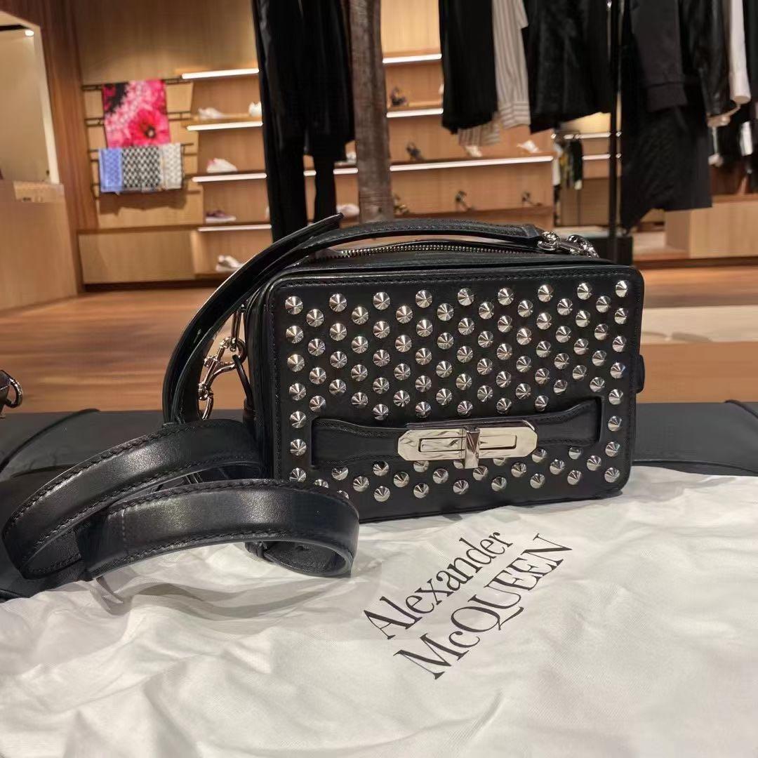 Alexander mcqueen cheap myth bag