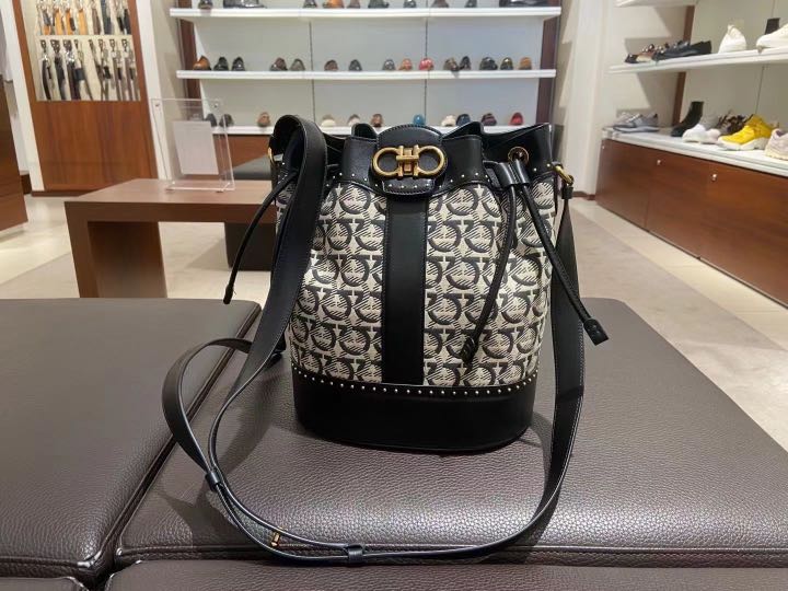 Ferragamo gancini bucket bag store