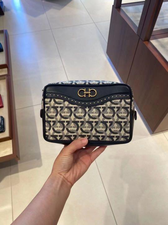 PREORDER SALVATORE FERRAGAMO Gancini Quilting Jacquard Camera Case
