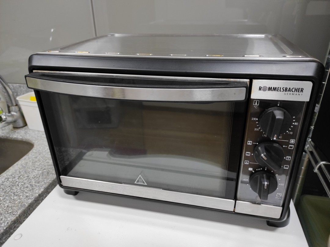 Rommelsbacher Germany small mini oven toaster, TV & Home Appliances, Kitchen Appliances, Ovens