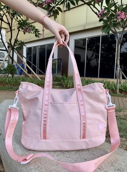 New balance outlet tote bag pink