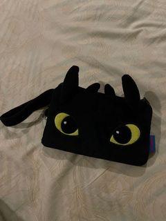 Toothless (how to train your dragon) pouch universal studio dream works