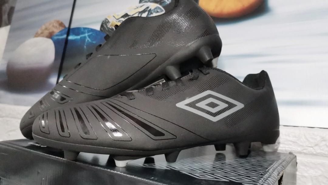 Umbro outlet ux accuro