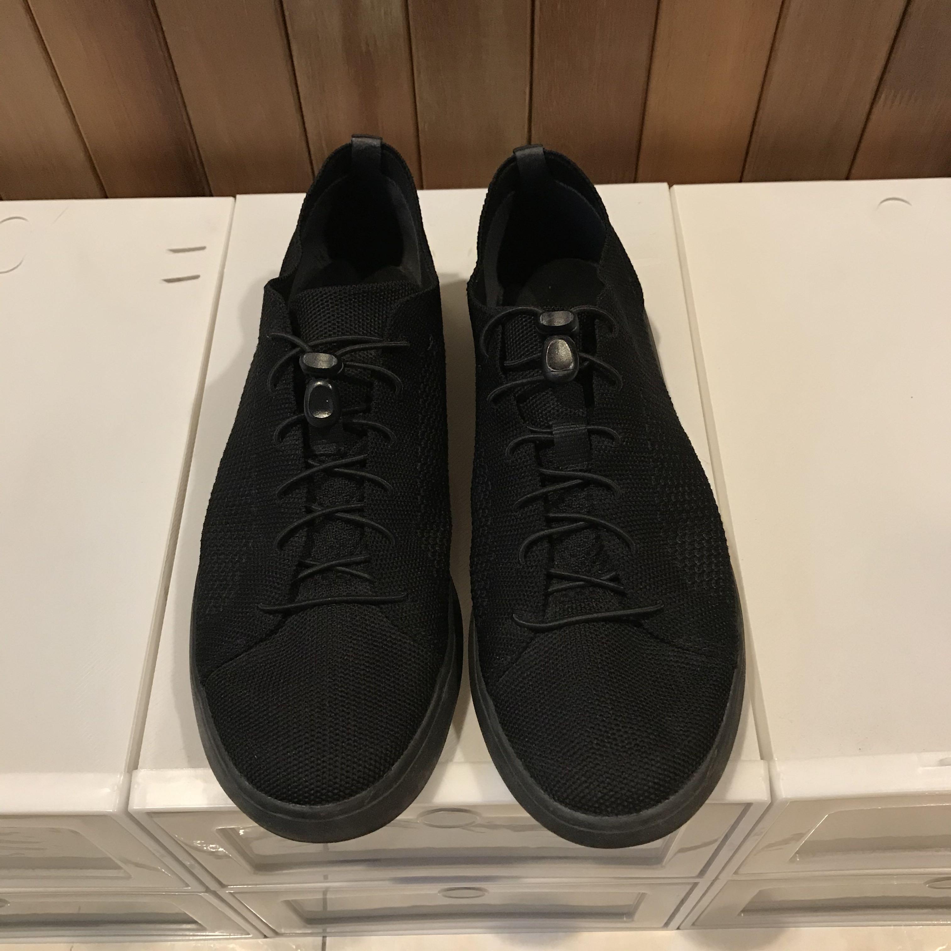 Uniqlo knit light sneakers hot sale