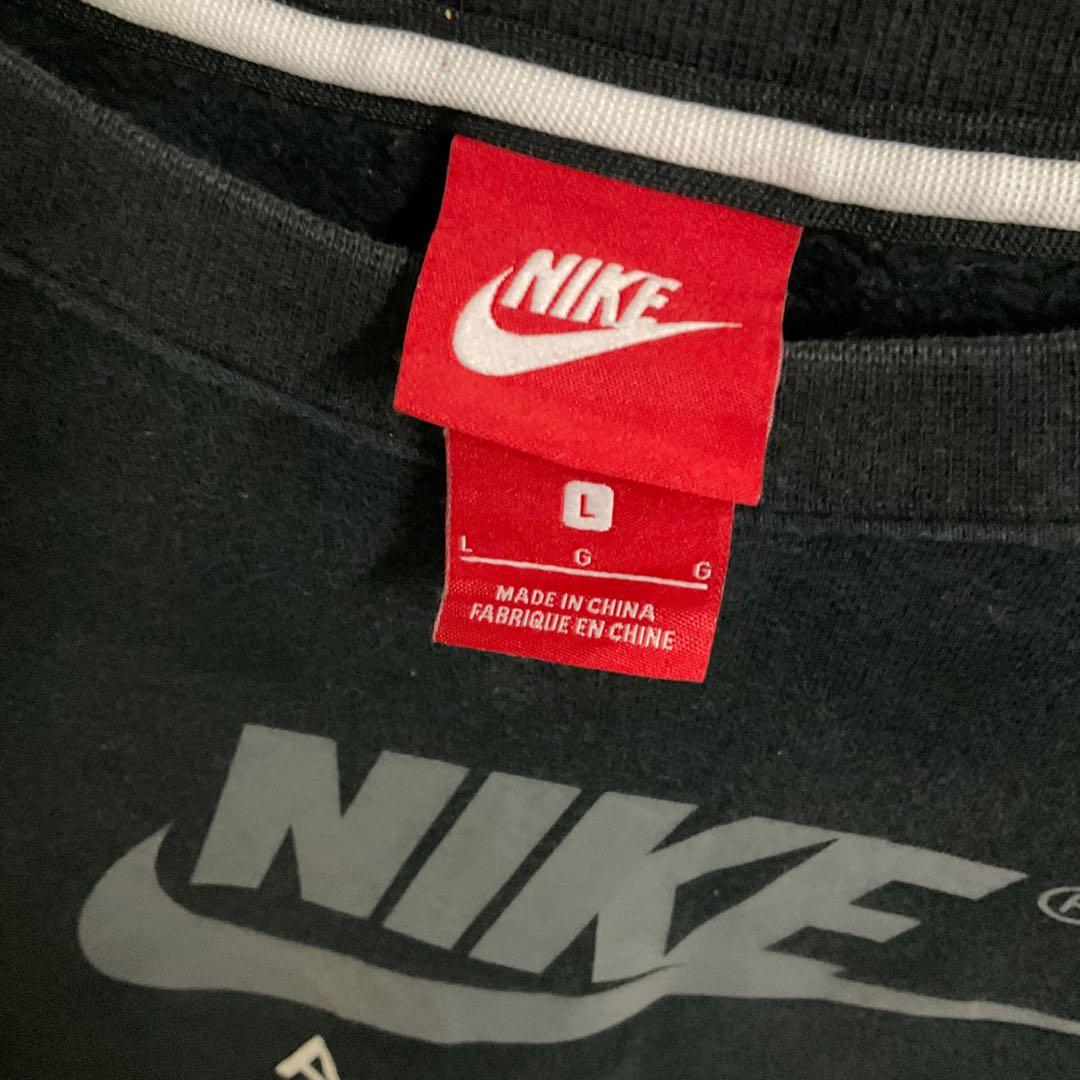 Nike air red tag shop