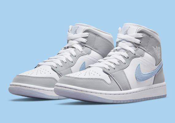 Air jordan 1 mid light blue womens discount