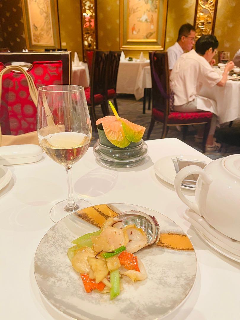 香格里拉酒店中餐夏宮香宮 加一前78折 嘢食 嘢飲 本地食物 Carousell