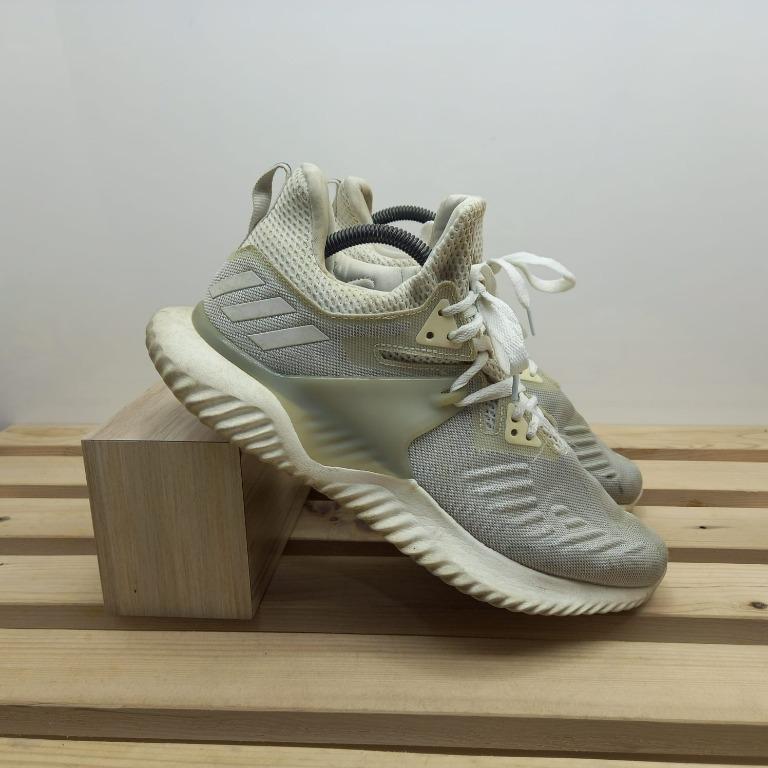 Adidas hotsell alphabounce types