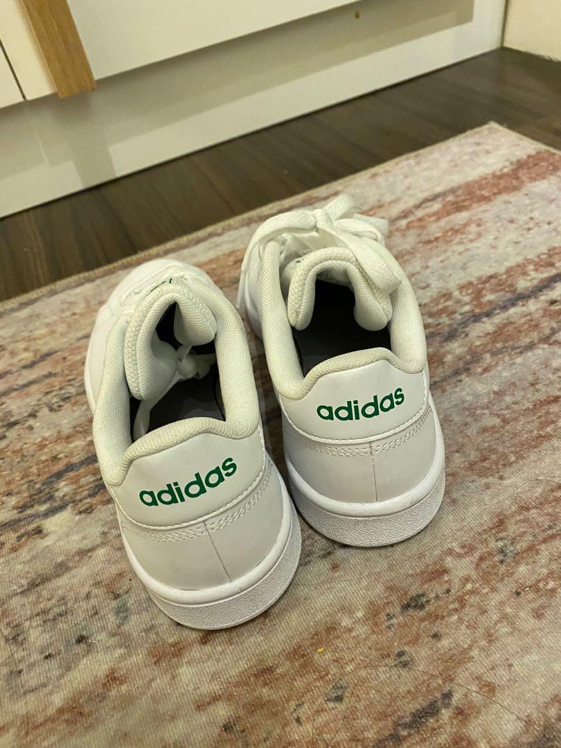 Adidas neo triple white 2025
