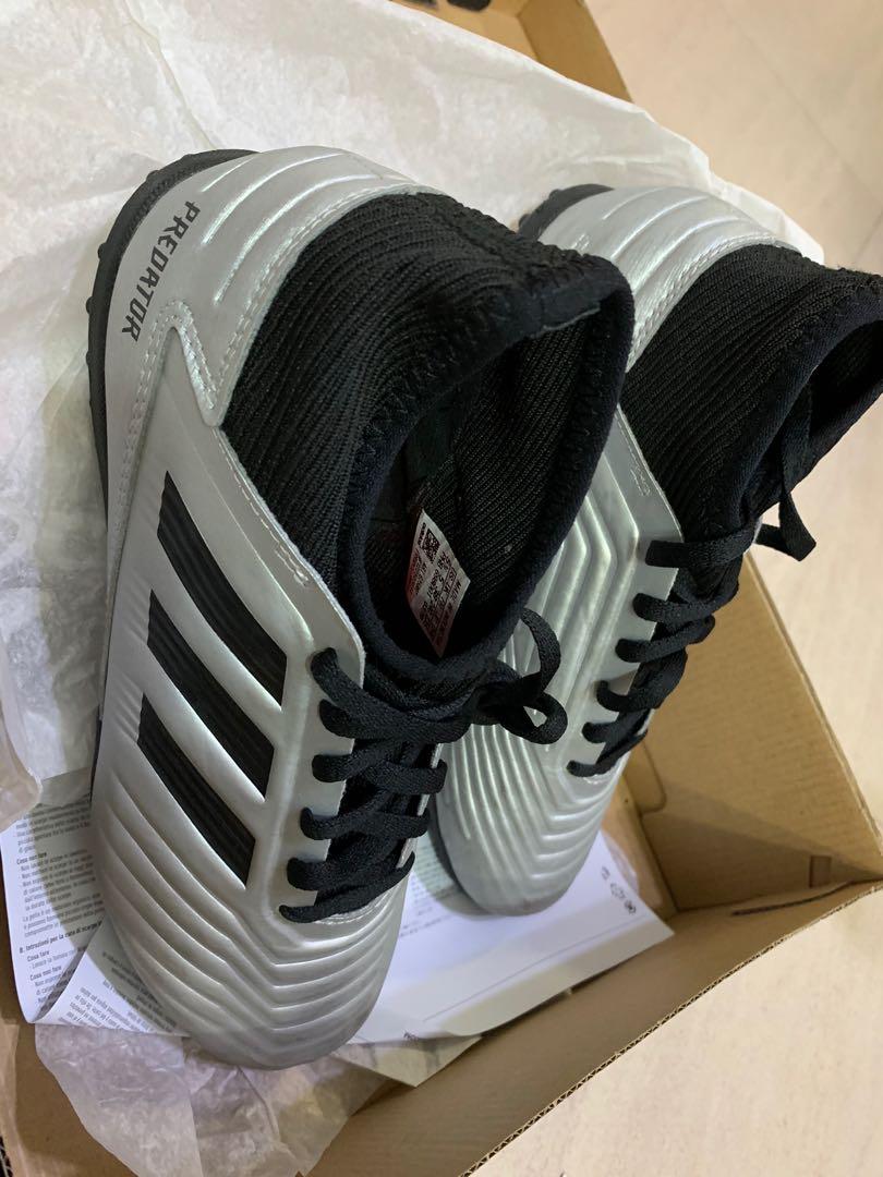 Adidas Predator 19.3 Football Turf Boots. Size 5.5 US