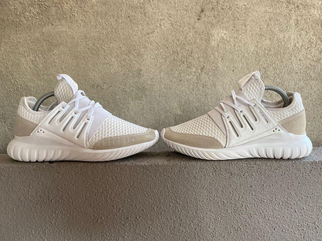 Tan adidas tubular cheap radial