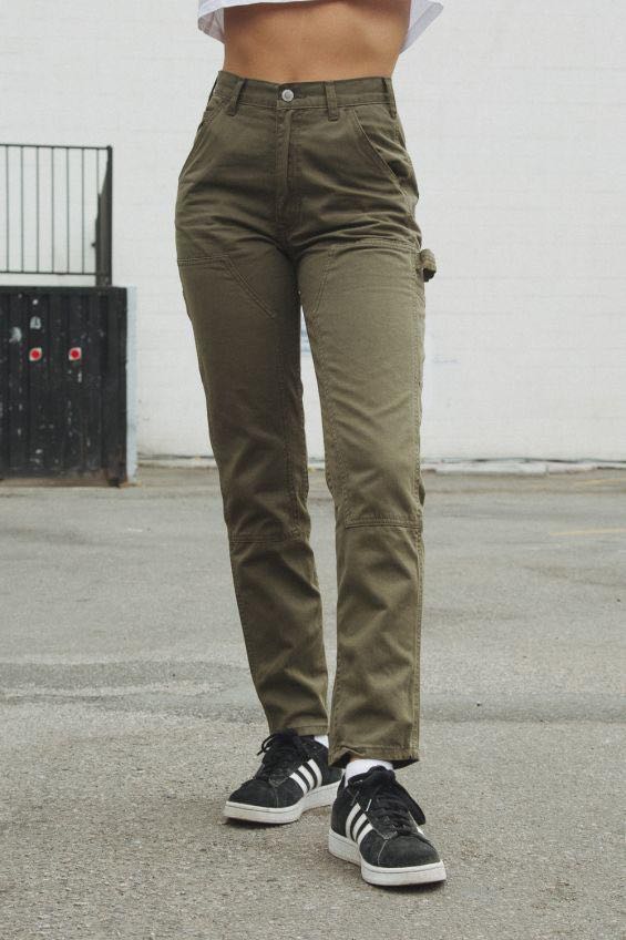 brandy melville jane cargo pants jeans Women s Fashion Bottoms