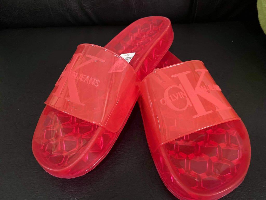 Calvin klein best sale jelly sliders