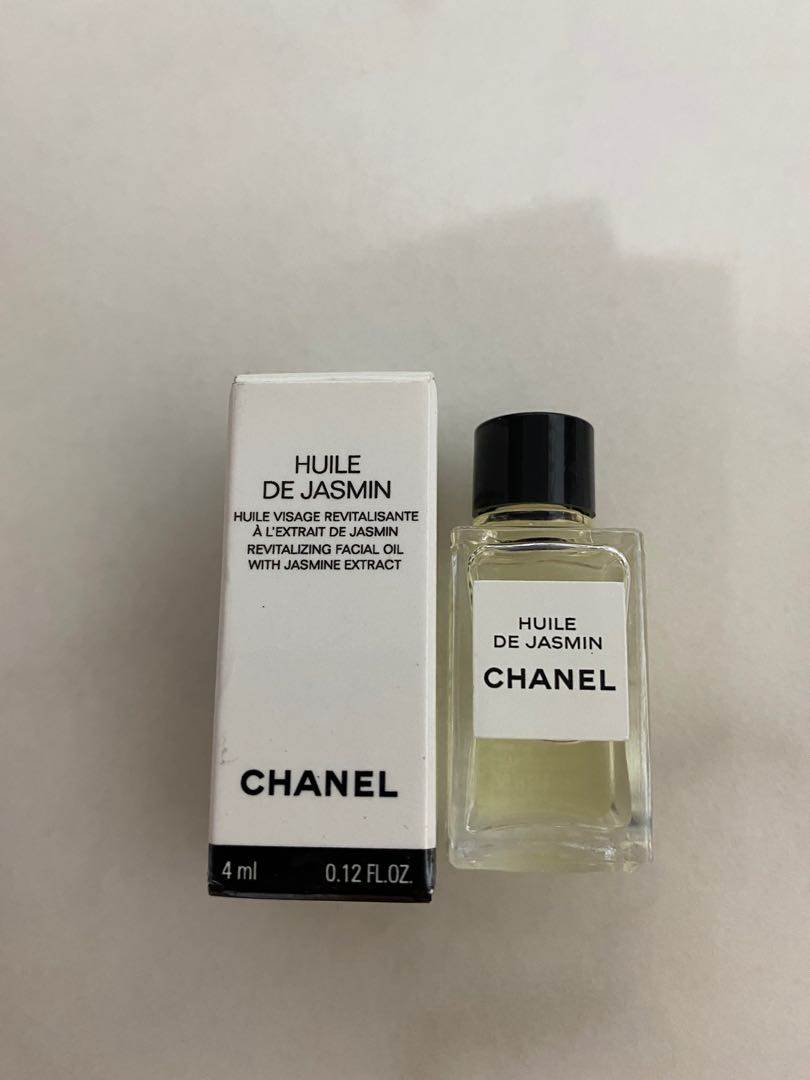 CHANEL HUILE DE JASMIN REVIEW 