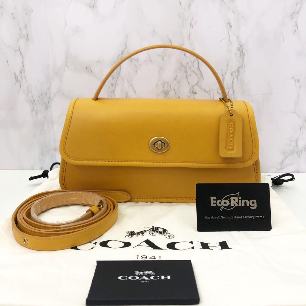 Clutch Bag Turnlock Clutch In Signature Canvas Coach Turnlock