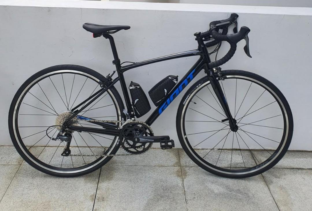 Giant Contend 3 Road Bike - Gloss Black 