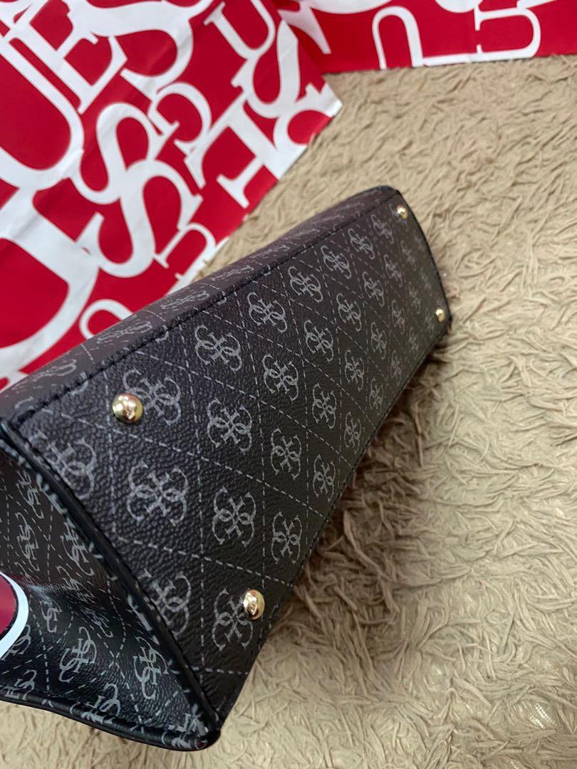 💯Guess Monique Tote, Women's Fashion, Bags & Wallets, Purses & Pouches on  Carousell