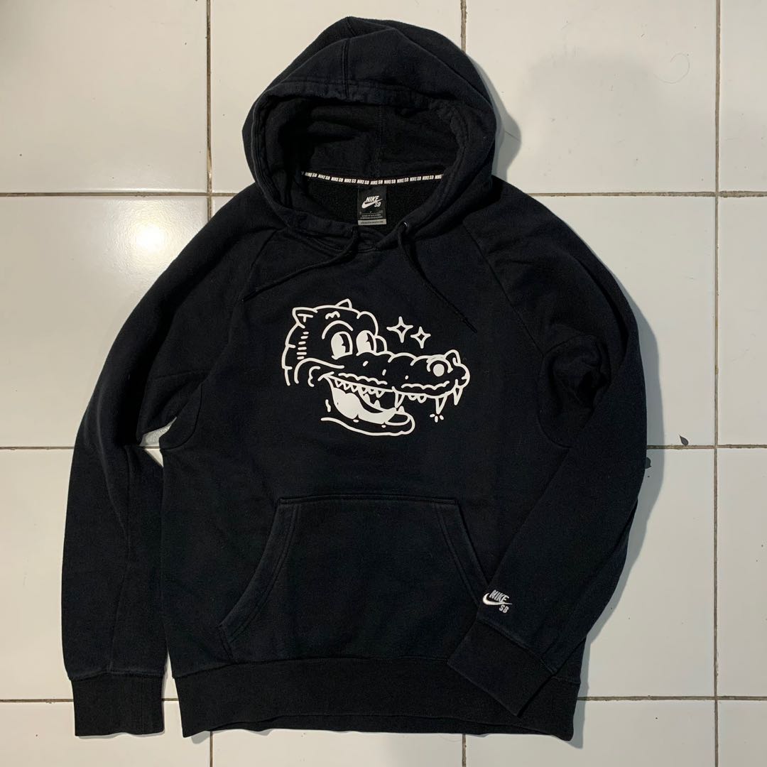 Hoodie nike sb crocodile, Fesyen Pria, Pakaian , Baju Luaran di Carousell