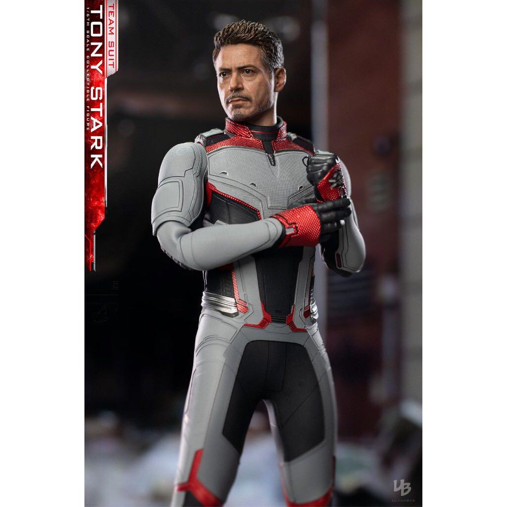 Tony stark sales hot toys endgame