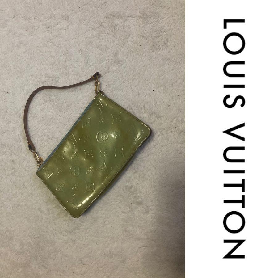 Louis Vuitton, Bags, Louis Vuitton Mint Green Vernis Lexington Pochette  Excellent Condition