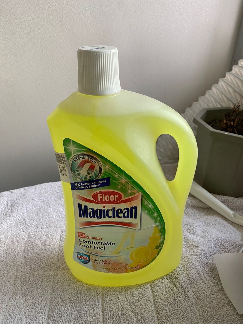Magic clean floor cleaner, Furniture & Home Living, Cleaning & Homecare ...