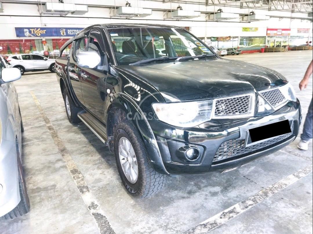 Mitsubishi Triton 4wd Double Cab 2 5at 2011th Cars Cars For Sale On Carousell