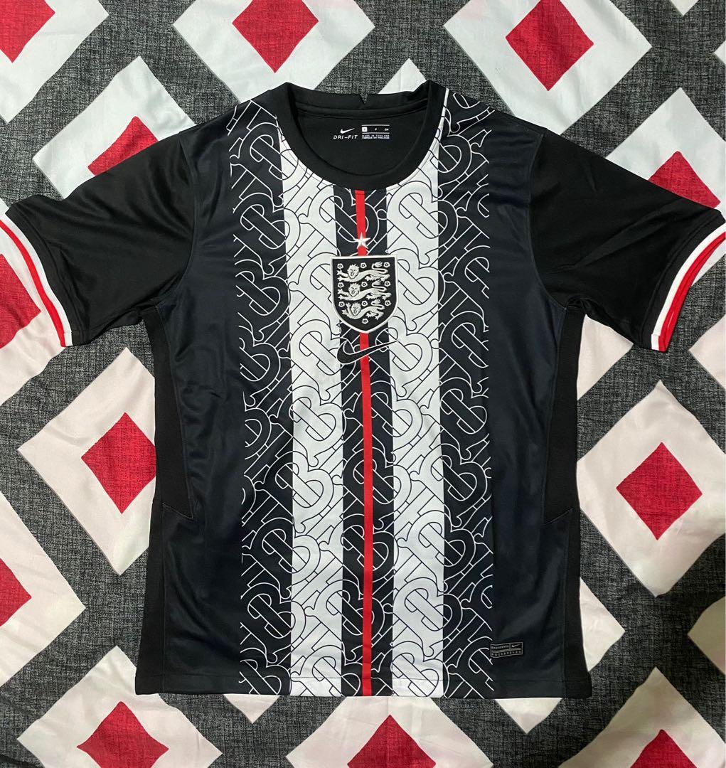 Nike burberry clearance shirt