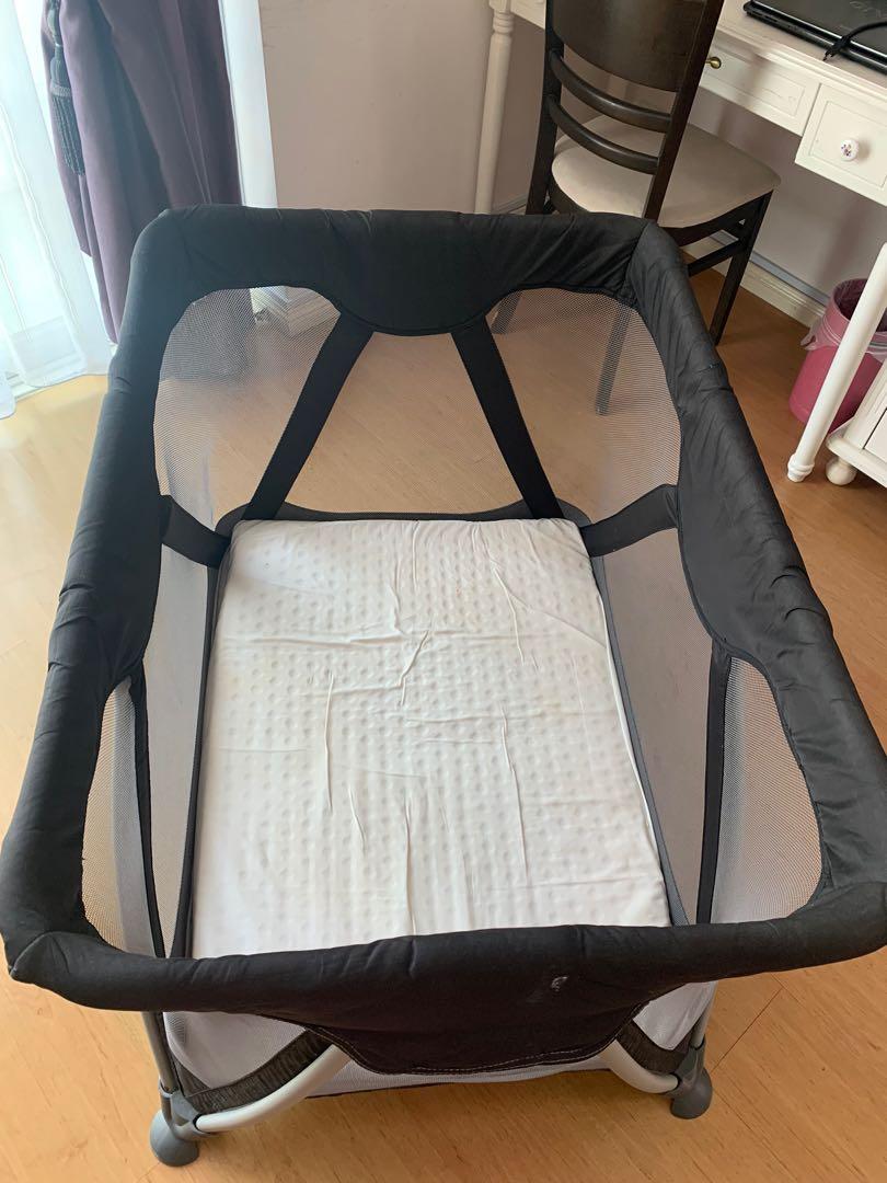 Nuna Playpen Cot, Babies & Kids, Baby Nursery & Kids Furniture, Cots
