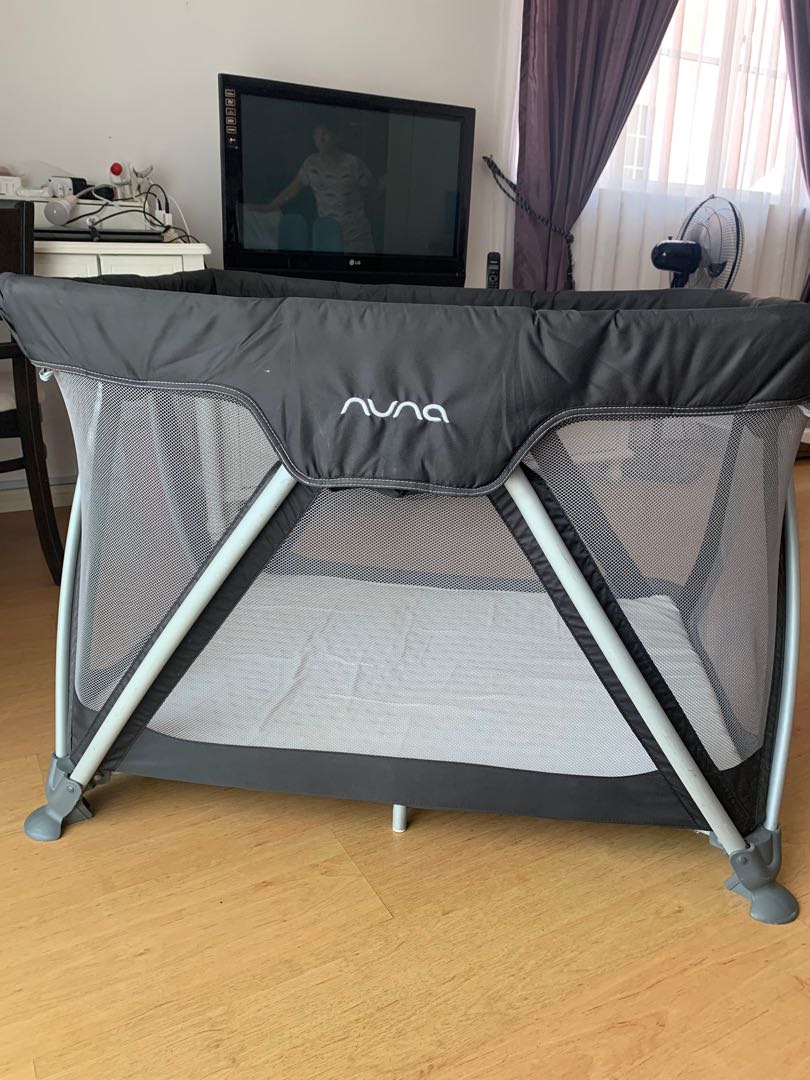 Nuna Playpen Cot, Babies & Kids, Baby Nursery & Kids Furniture, Cots