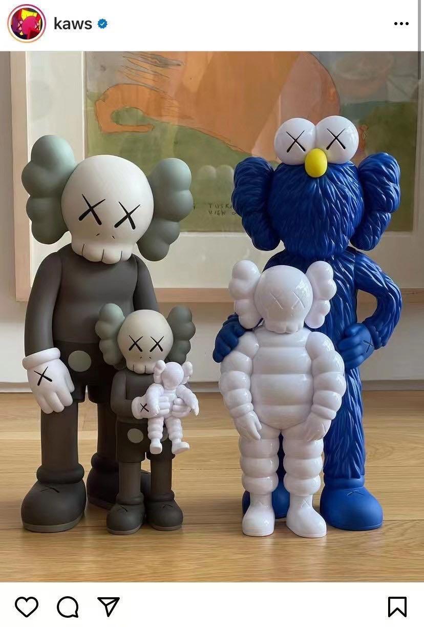 KAWS Family Brown/Blue/White – Takeoff Copenhagen